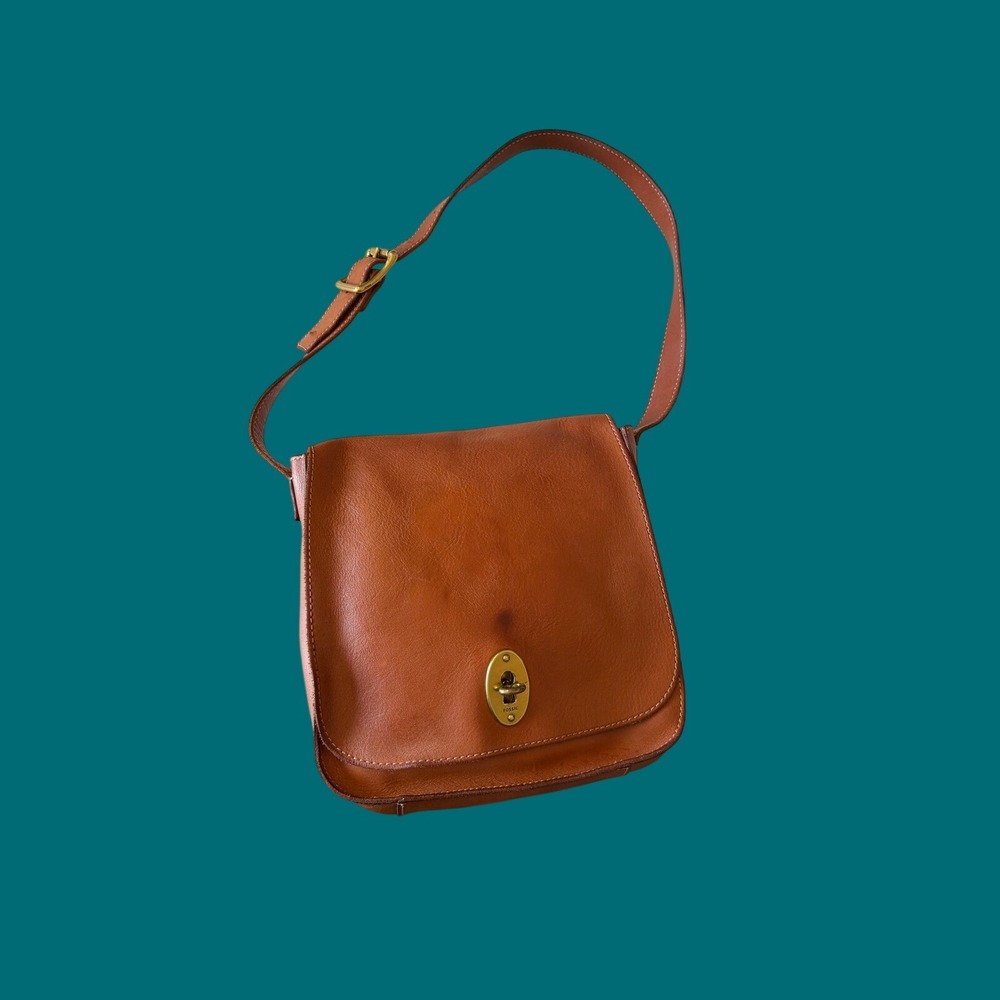 Fossil Vintage Cognac Leather Crossbody Messenger Bag Brown Brass Turnlock 10x11